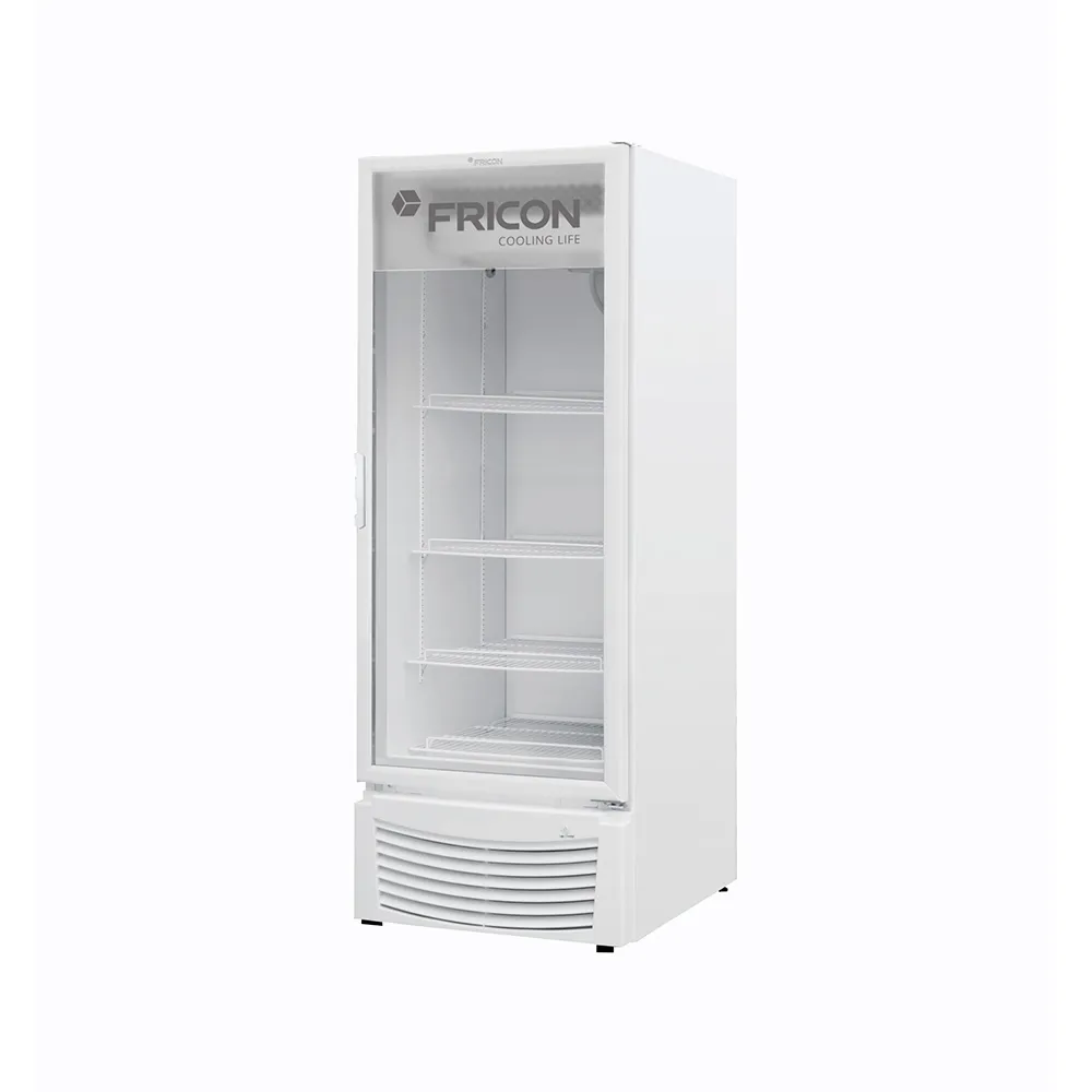 Expositor vertical com bebidas